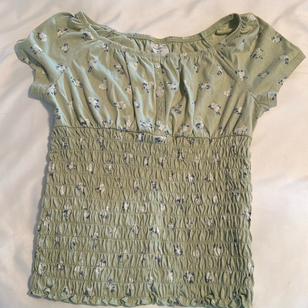 Girls Abercrombie kids sz 11/12 top